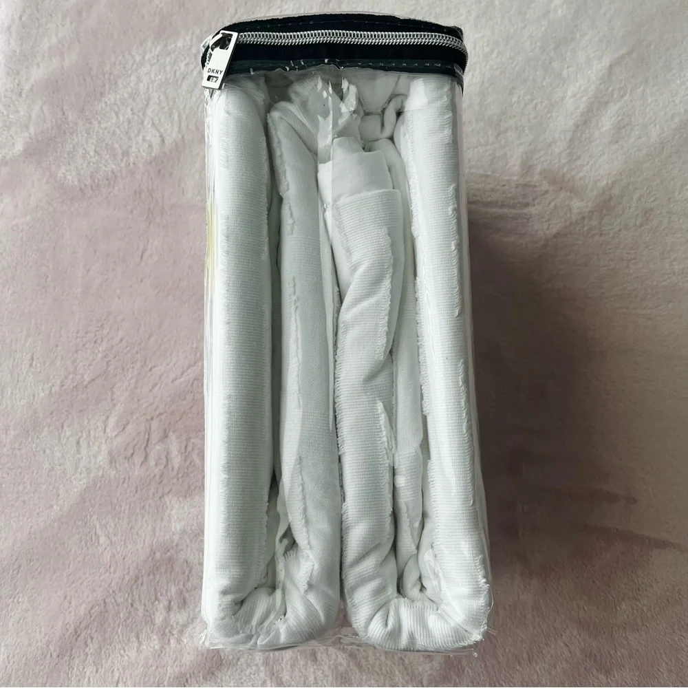 New DKNY Refresh Cotton Duvet Cover, Full/Queen